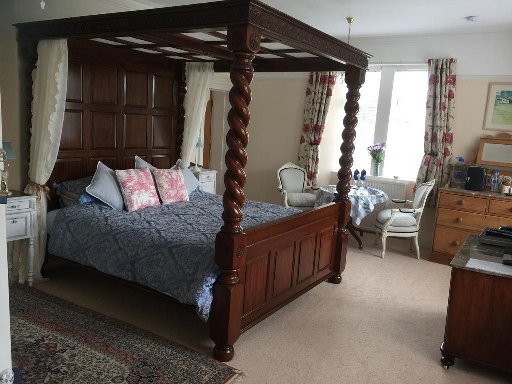 The Priory B&B Whitchurch  Eksteriør billede
