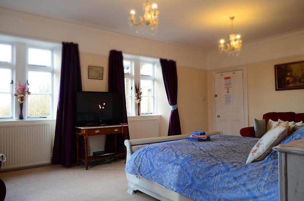 The Priory B&B Whitchurch  Eksteriør billede