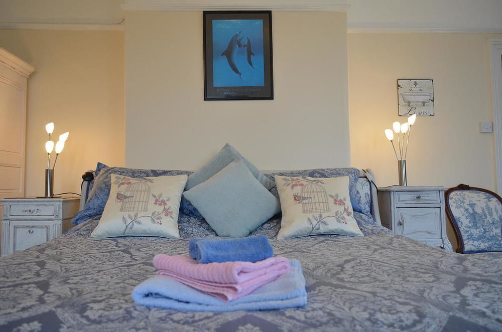 The Priory B&B Whitchurch  Eksteriør billede