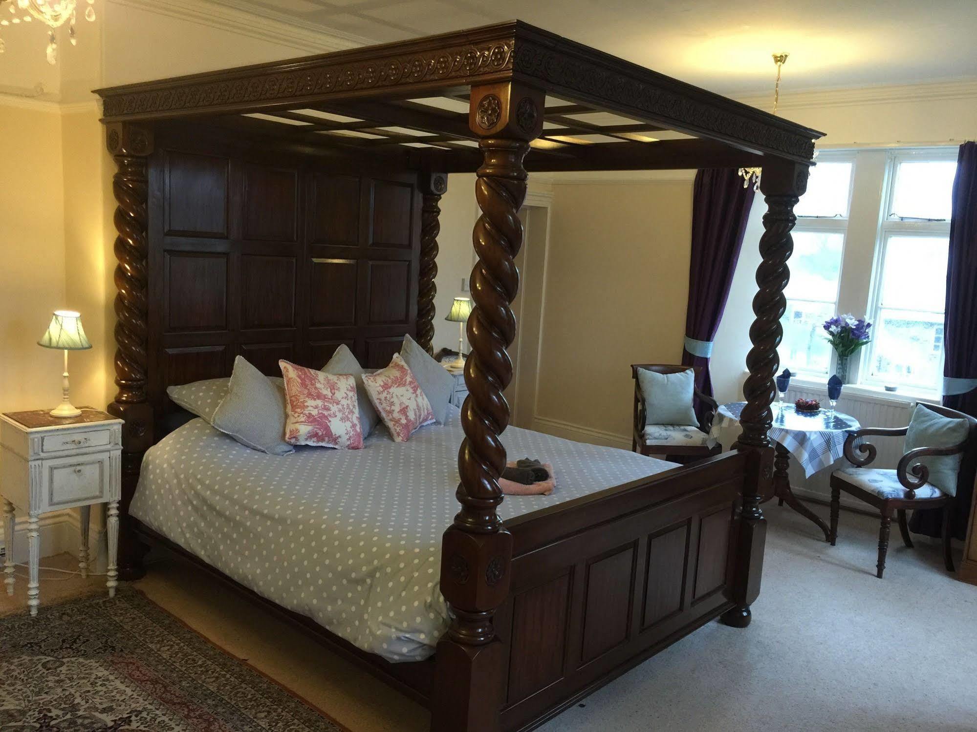 The Priory B&B Whitchurch  Eksteriør billede