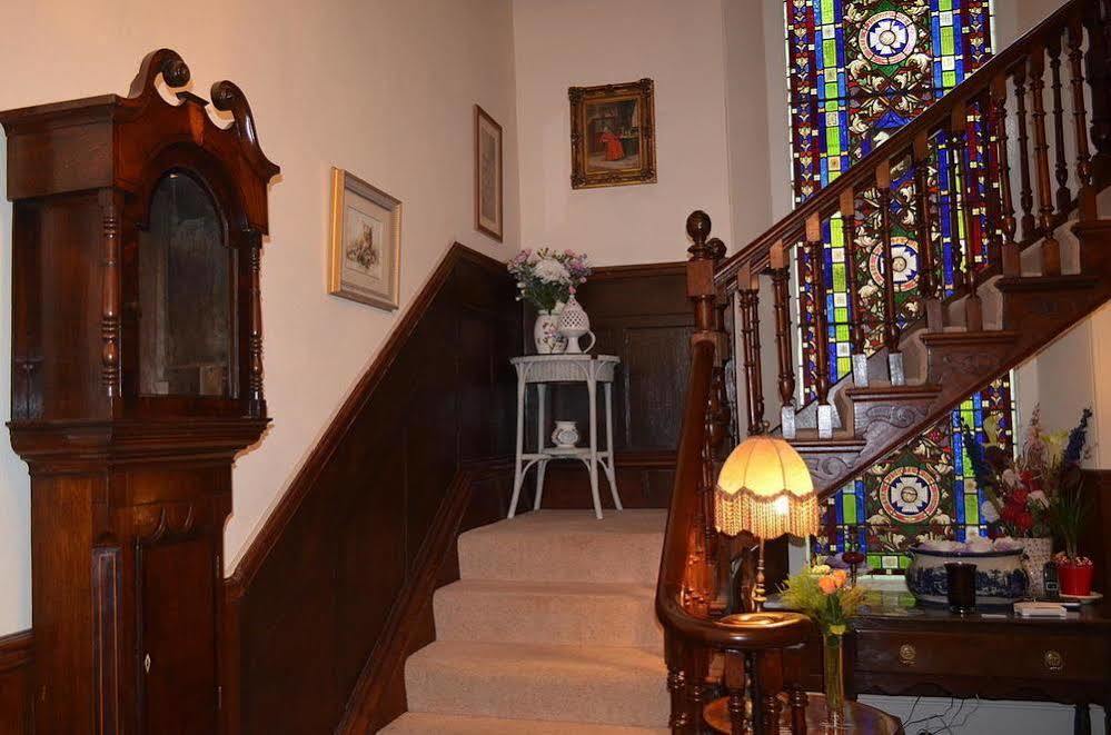 The Priory B&B Whitchurch  Eksteriør billede