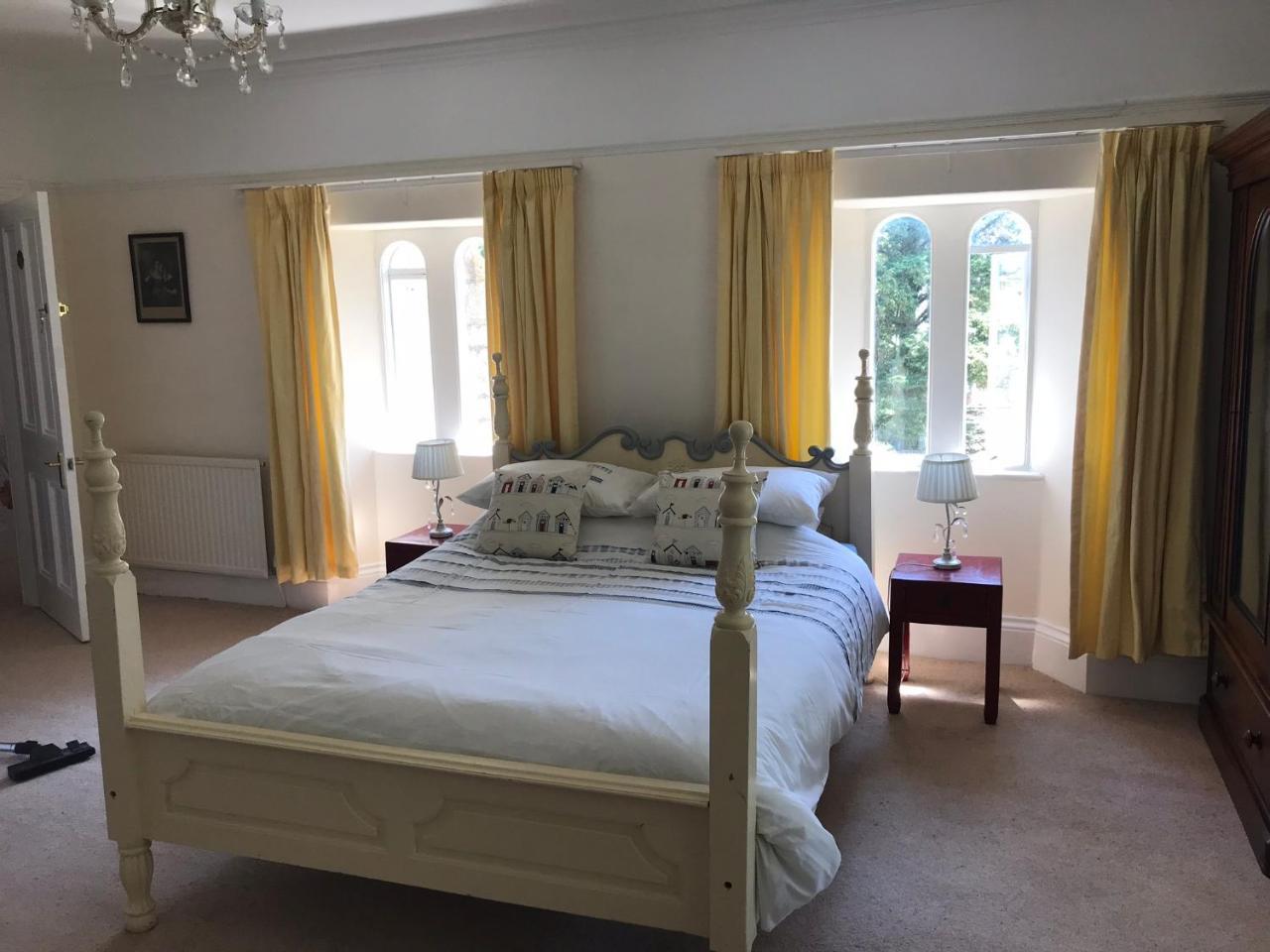 The Priory B&B Whitchurch  Eksteriør billede