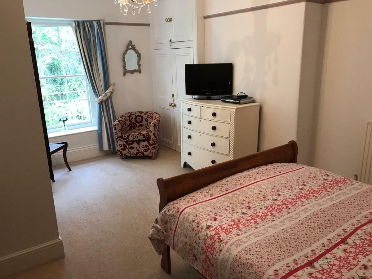 The Priory B&B Whitchurch  Eksteriør billede